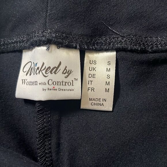 New with Tags Wicked Women In Control Pull-On Capri Pants Size Small - Picture 8 of 8